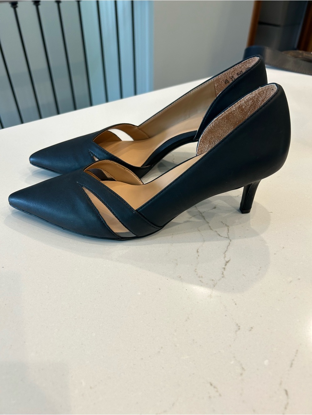 Naturalizer Black D'Orsay Pointed Kitten Heels
